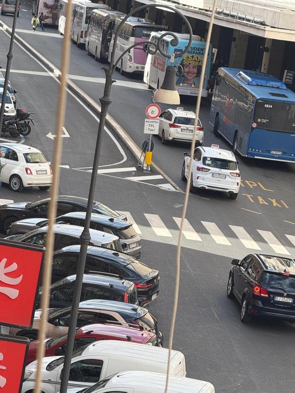 Appartamento Sweety Rome Termini Esterno foto